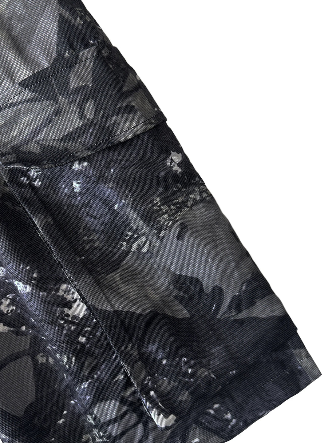AconaStudio Distressed Cargo Shorts – wide-leg, washed graphic finish