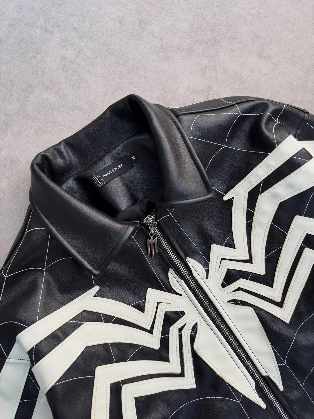 Y2K American Vintage Fashion Spider Patchwork PU Leather Jacket Loose Zipper Jacket Men All Embroidered Lapel Jacket Denim Coat