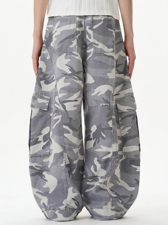 Camo Baggy Jeans